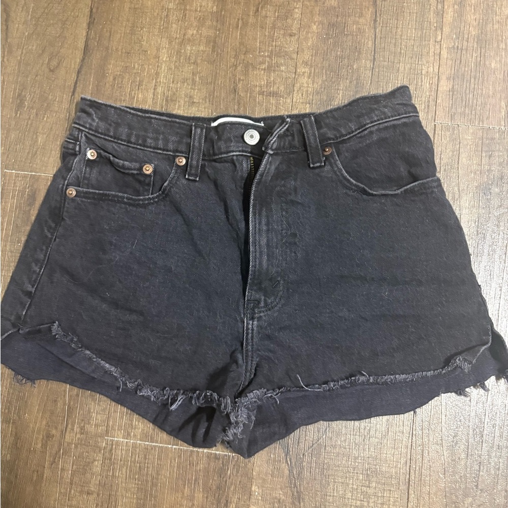 A&F High Rise Curve Love Mom Short